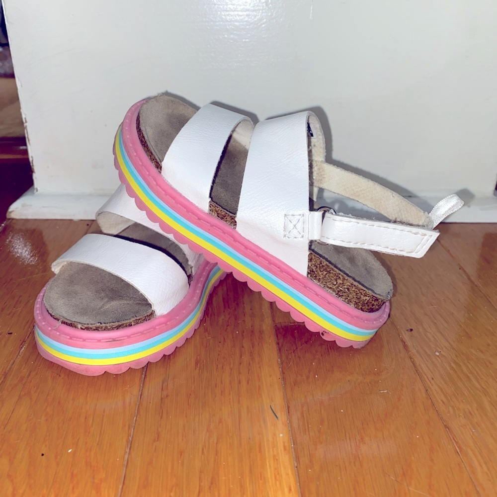 Carters Toddler Girls Sandals Size 6 & 7 White, Pink, Straps, Light Up, Unicorns - Picture 6 of 7